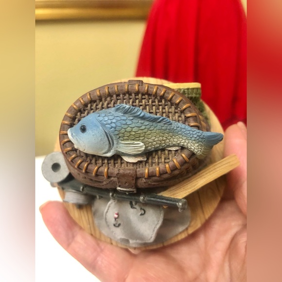 “ Our America Gift” Fishing Candle Jar Topper Fish Basket Rod Reel Net Outdoors. - Picture 1 of 11